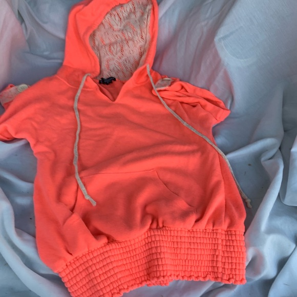 Miss Chievous sweater - Picture 3 of 3